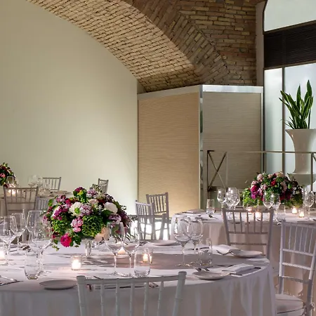 Anantara Palazzo Naiadi - A Leading Of The World 5*