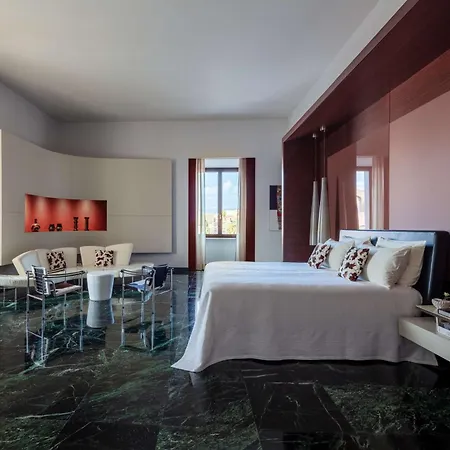 ホテル Anantara Palazzo Naiadi - A Leading Of The World ローマ