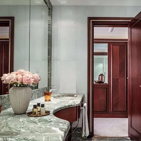 Anantara Palazzo Naiadi - A Leading Of The World 5*