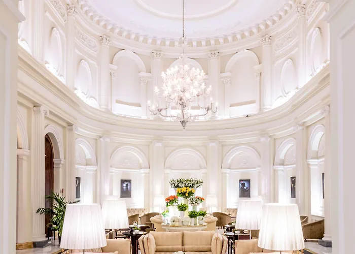 Anantara Palazzo Naiadi - A Leading Of The World Hotel 5*